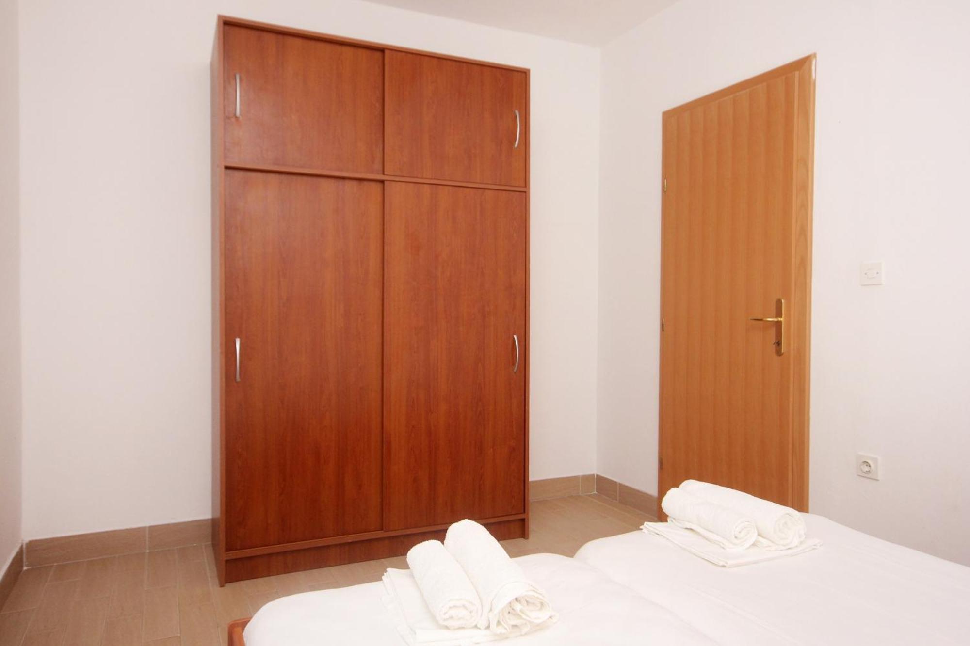 Apartments By The Sea Lun, Pag - 3320 Lun  Room photo